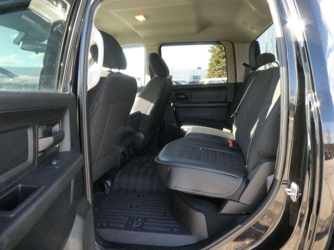 2020 RAM 1500 Express Photo