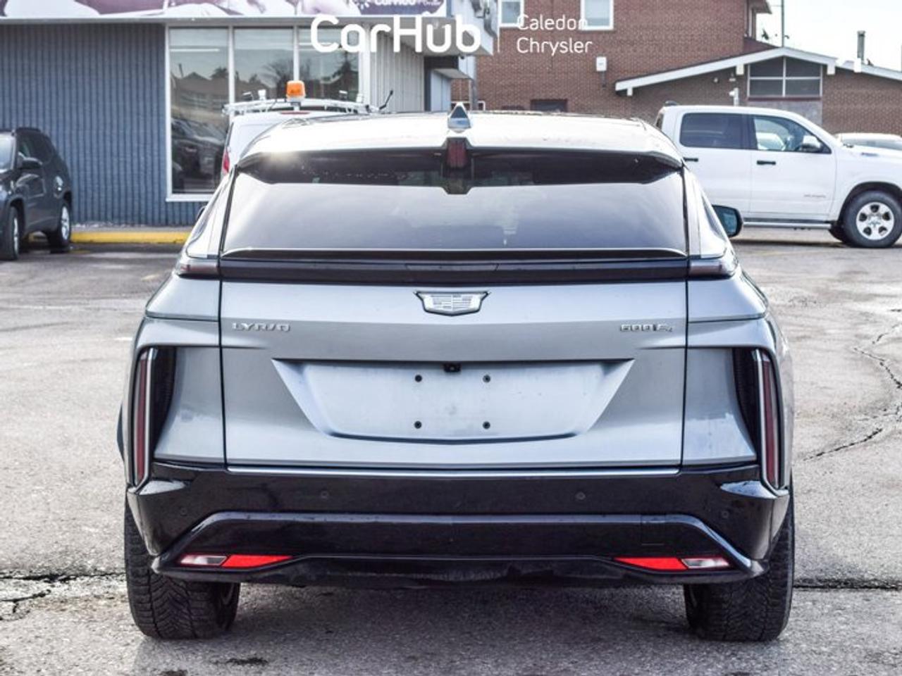 2024 Cadillac LYRIQ Tech AWD 33"Display Glass Roof w/Power Shade Blind Spot R-Start Photo