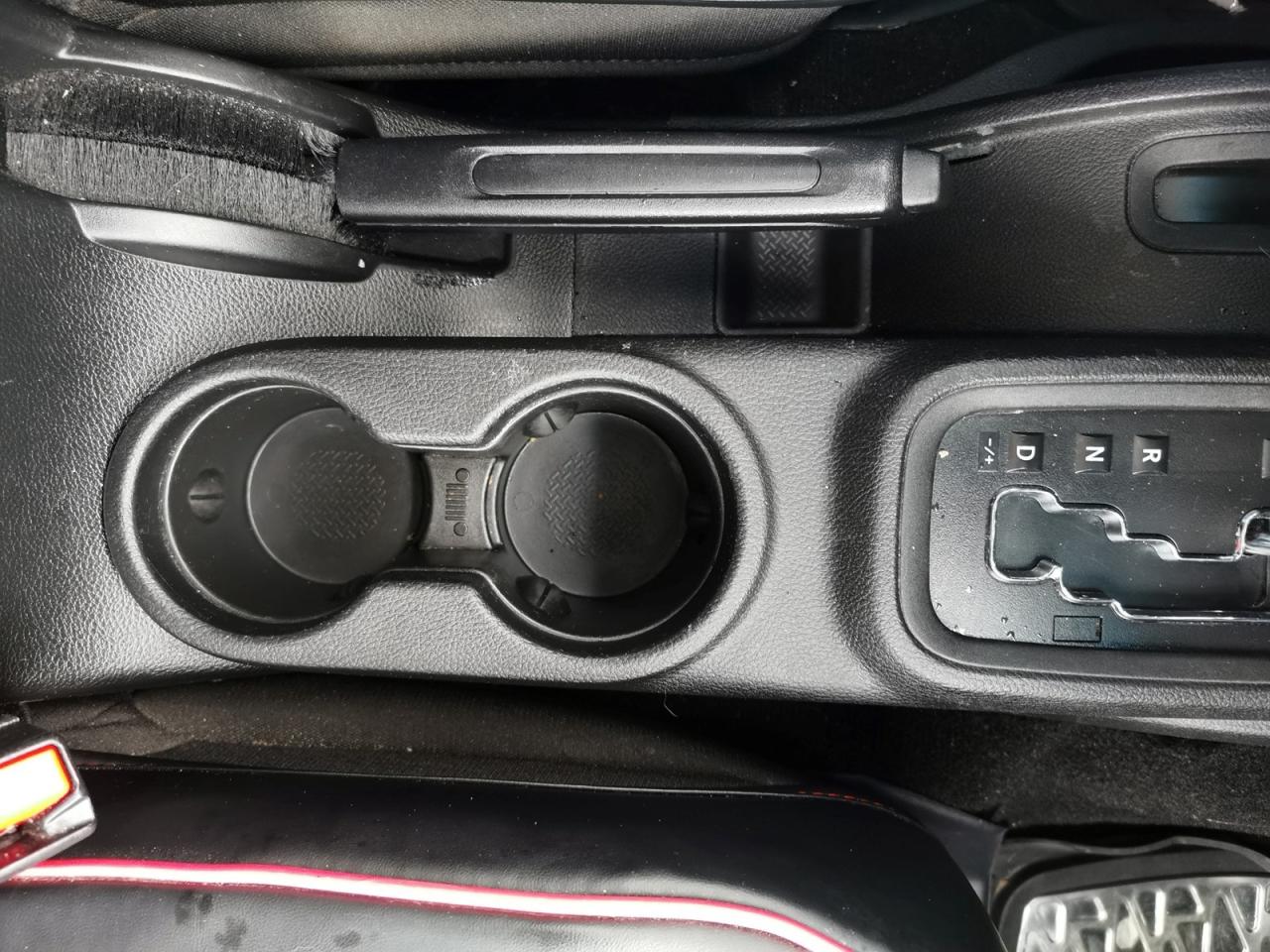 2016 Jeep Wrangler Unlimited Sahara Photo