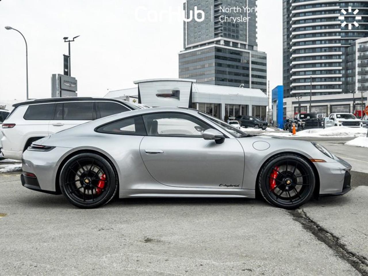 2026 Porsche 911 Carrera GTS 4 T-Hybrid PDK Sunroof BOSE Audio Active Exhaust Photo