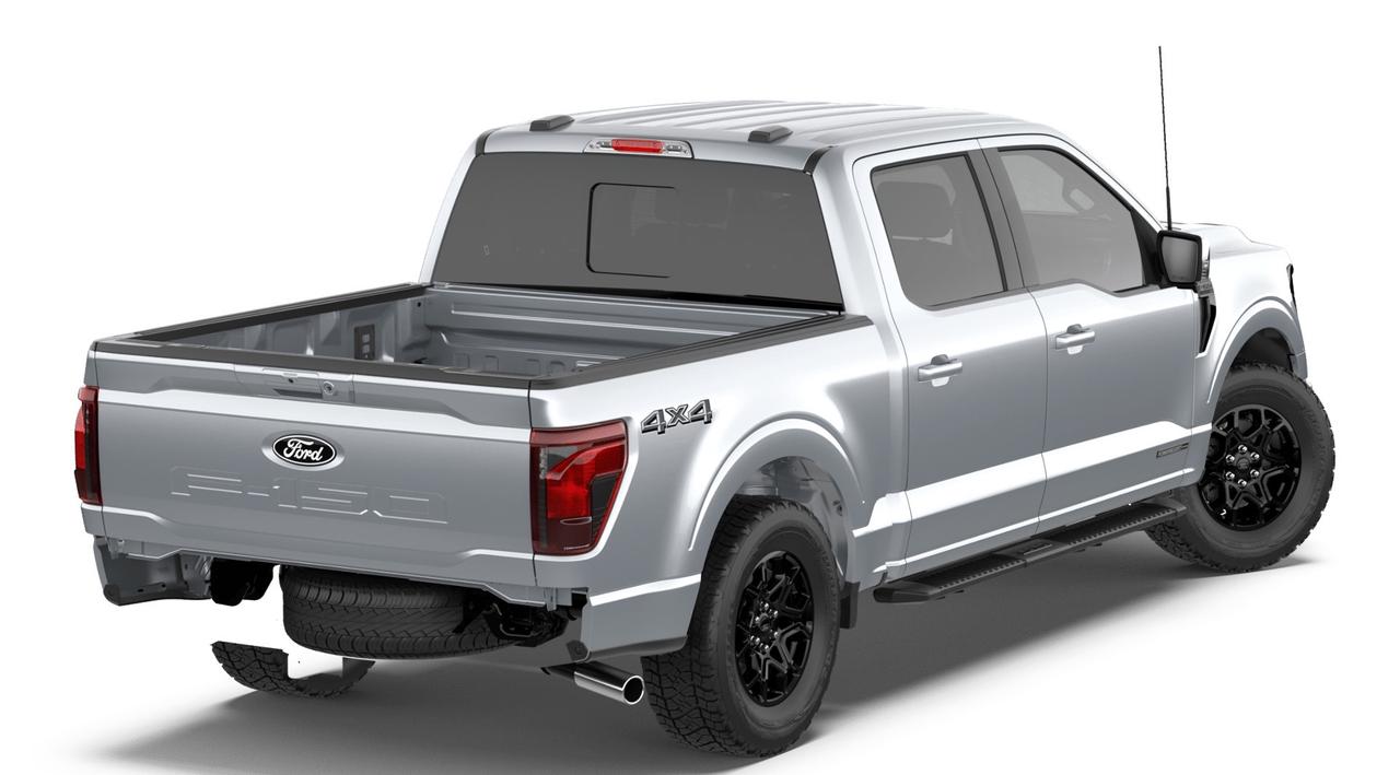 2026 Ford F-150 HYBRID XLT Photo2