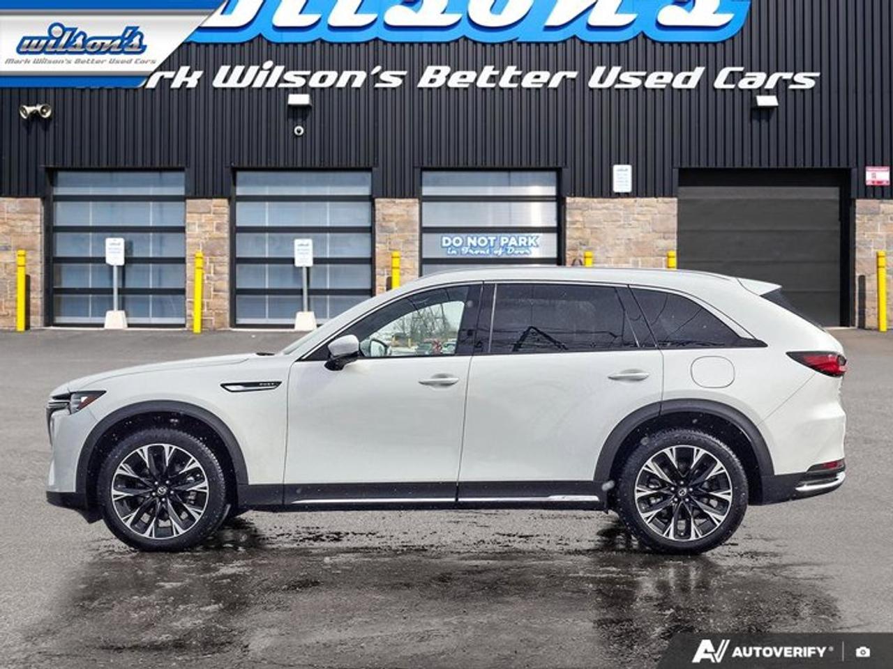 2025 Mazda CX-90 PHEV GT PHEV AWD | 2nd Row Bucket Seats | Leather | Sunroof | Nav | 360 Camera | Adaptive Cruise & More ! Photo