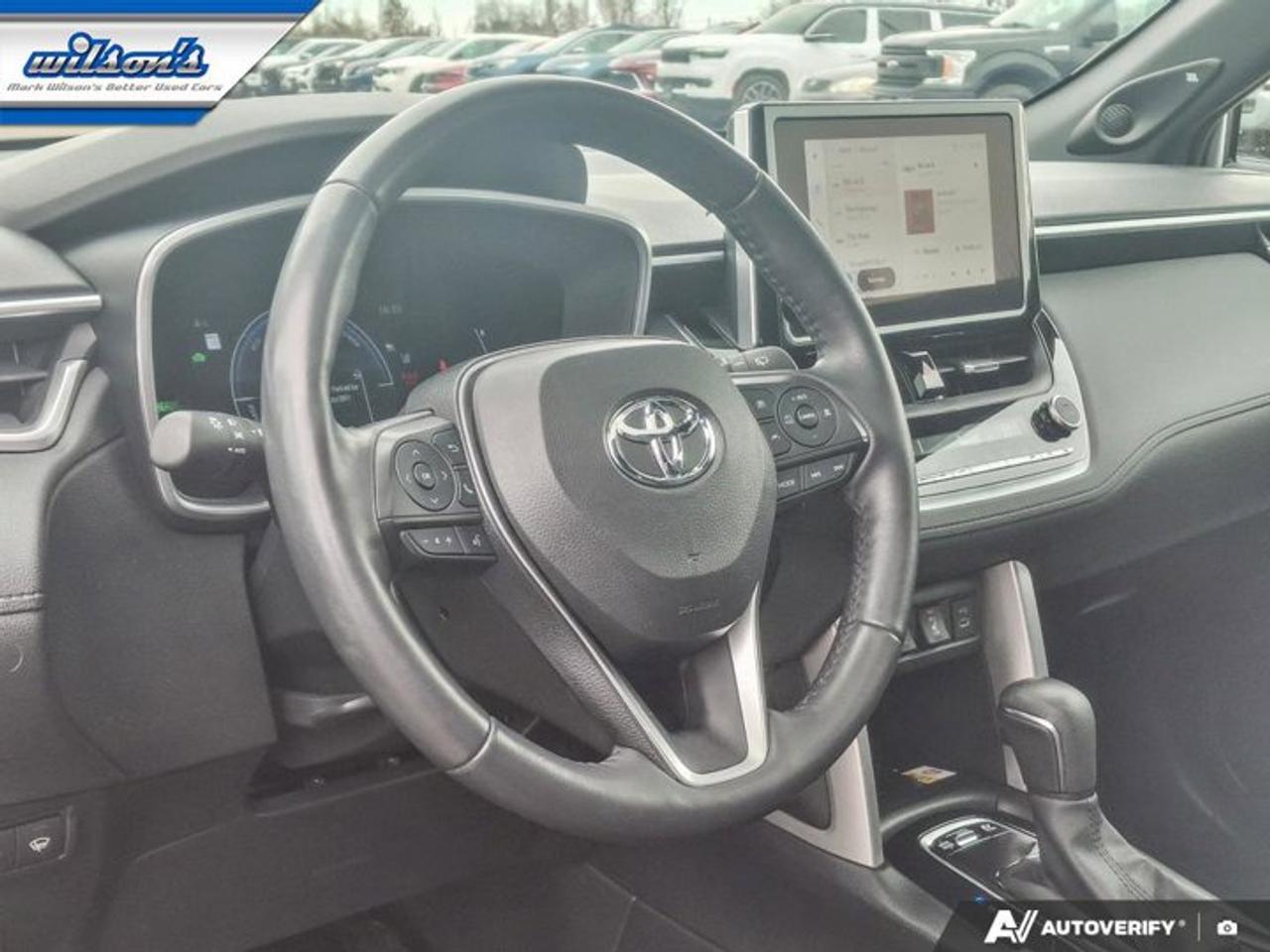 2023 Toyota Corolla Cross Hybrid XSE AWD | Leather | Sunroof | Heated Wheel + Seats | CarPlay + Android | Rear Camera & More ! Photo