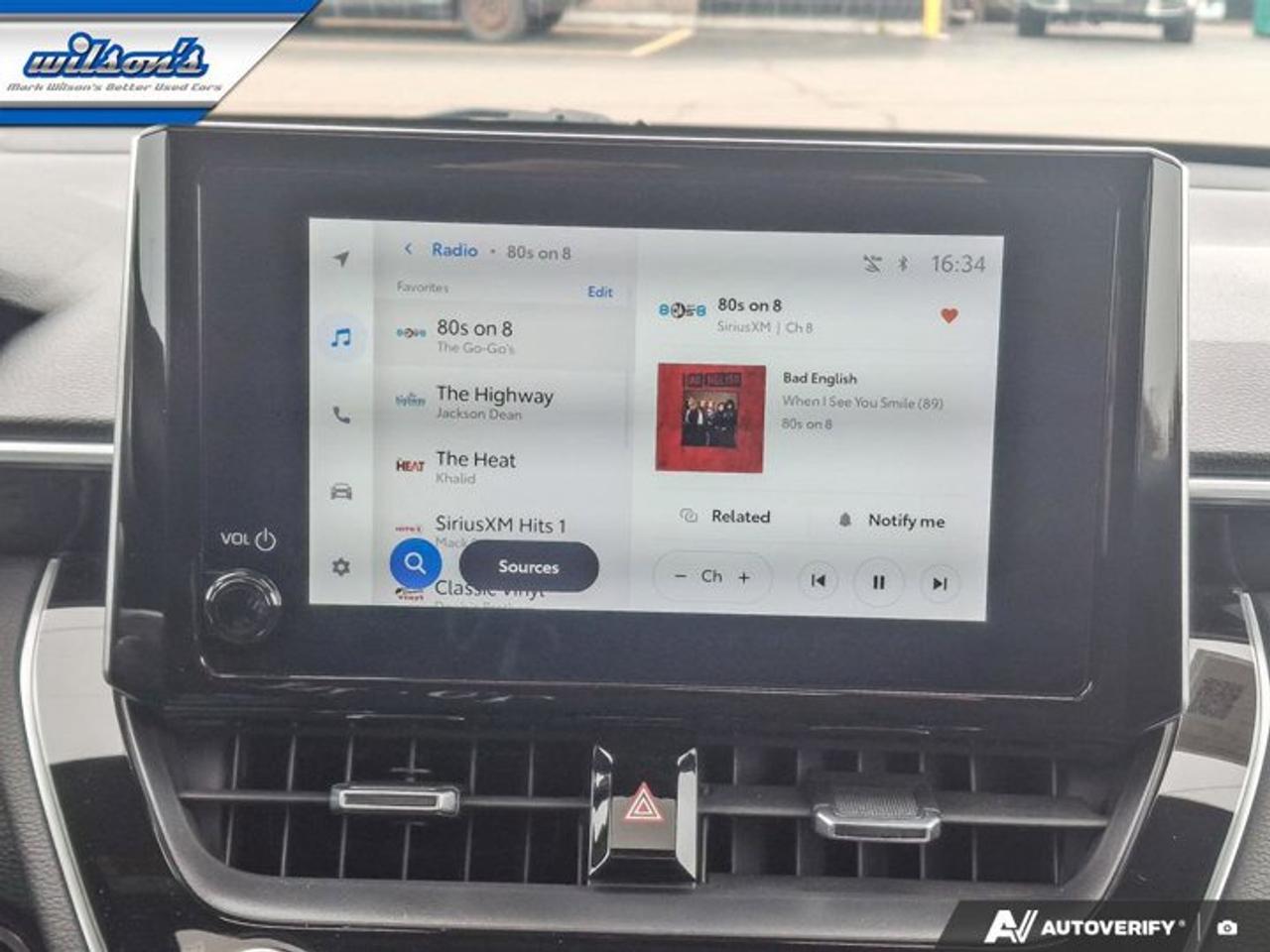 2023 Toyota Corolla Cross Hybrid XSE AWD | Leather | Sunroof | Heated Wheel + Seats | CarPlay + Android | Rear Camera & More ! Photo