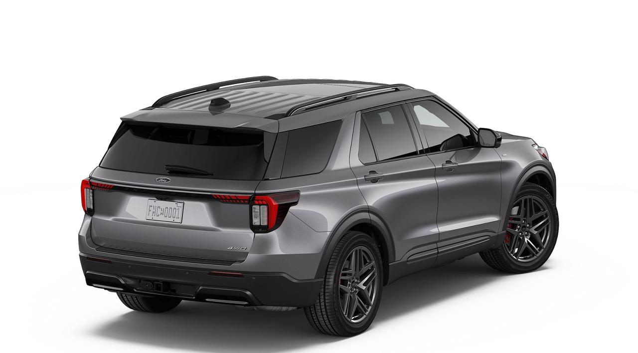 2026 Ford Explorer ST-Line Photo2