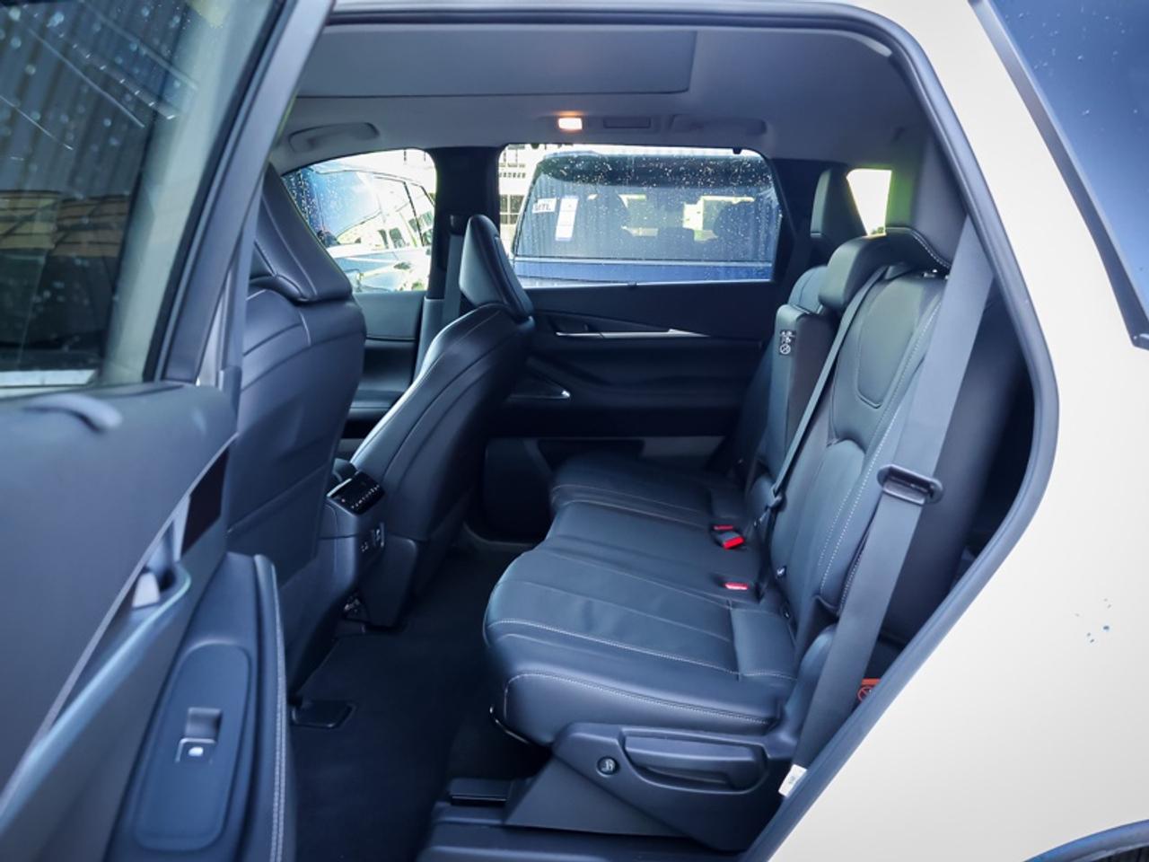 2024 Infiniti QX60 Sensory  - Certified - Leather Seats Photo