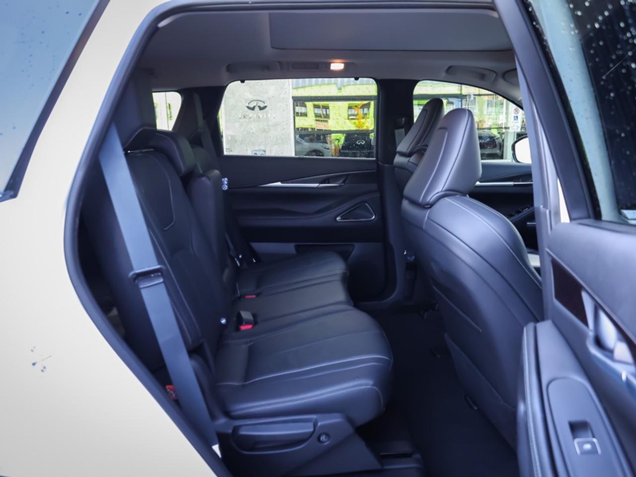2024 Infiniti QX60 Sensory  - Certified - Leather Seats Photo