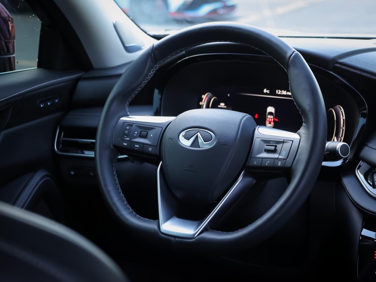 2024 Infiniti QX60 Sensory  - Certified - Leather Seats Photo