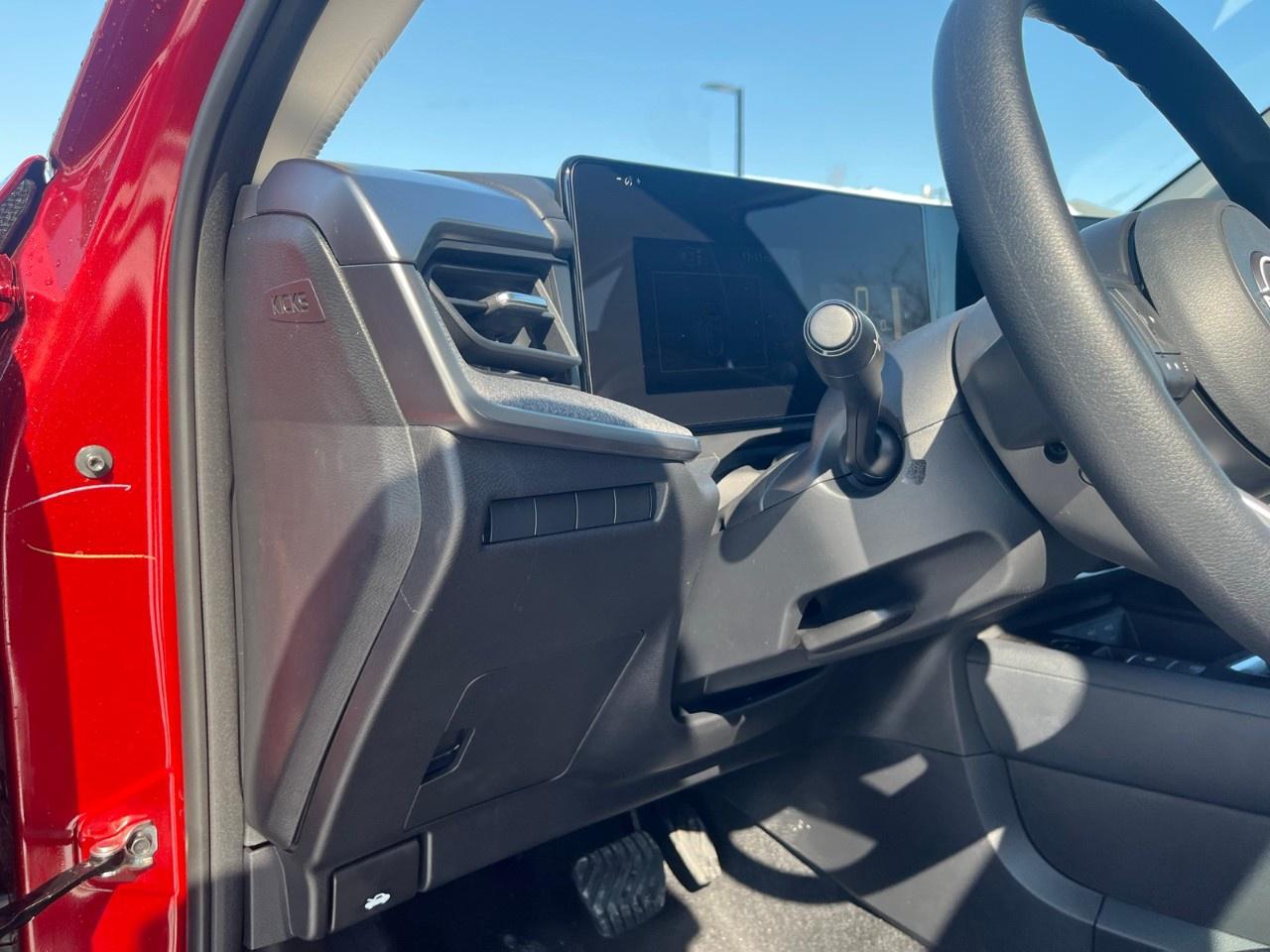2026 Nissan Kicks S AWD Photo