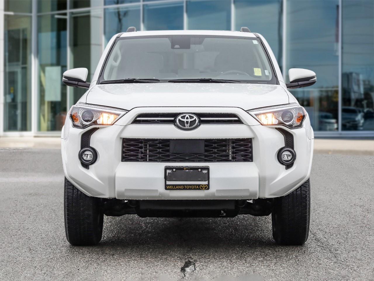 2024 Toyota 4Runner  Photo3