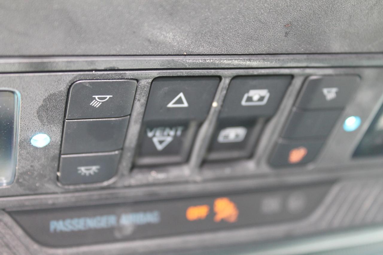 2020 Ford Explorer Platinum Photo