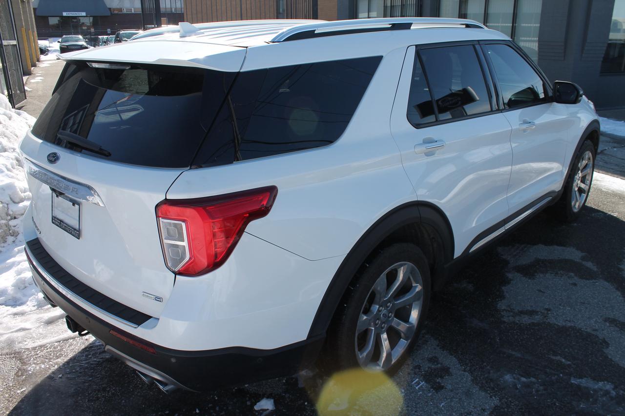 2020 Ford Explorer Platinum Photo