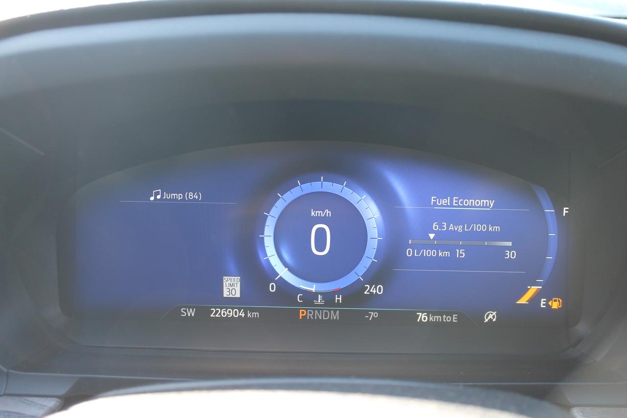 2020 Ford Explorer Platinum Photo