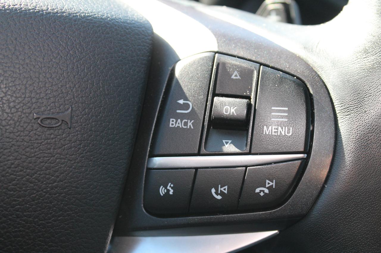 2020 Ford Explorer Platinum Photo