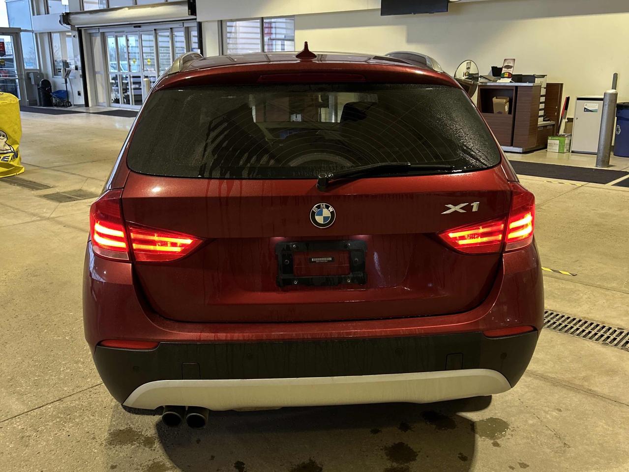 2012 BMW X1 xDrive28i Photo2