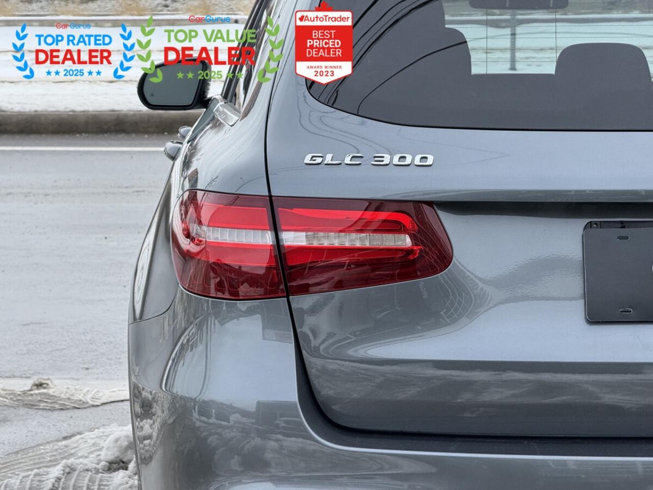 2017 Mercedes-Benz GLC-Class 300 //AMG PKG | PANO | BACK UP CAMERA | Photo