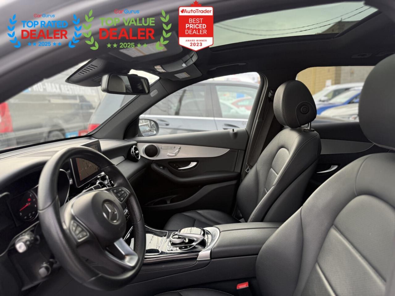 2017 Mercedes-Benz GLC-Class 300 //AMG PKG | PANO | BACK UP CAMERA | Photo