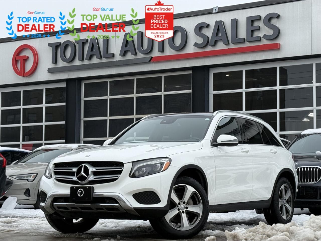 2017 Mercedes-Benz GLC-Class 300 | PREMIUM PKG | PANO | NAVI | LOADED Photo0