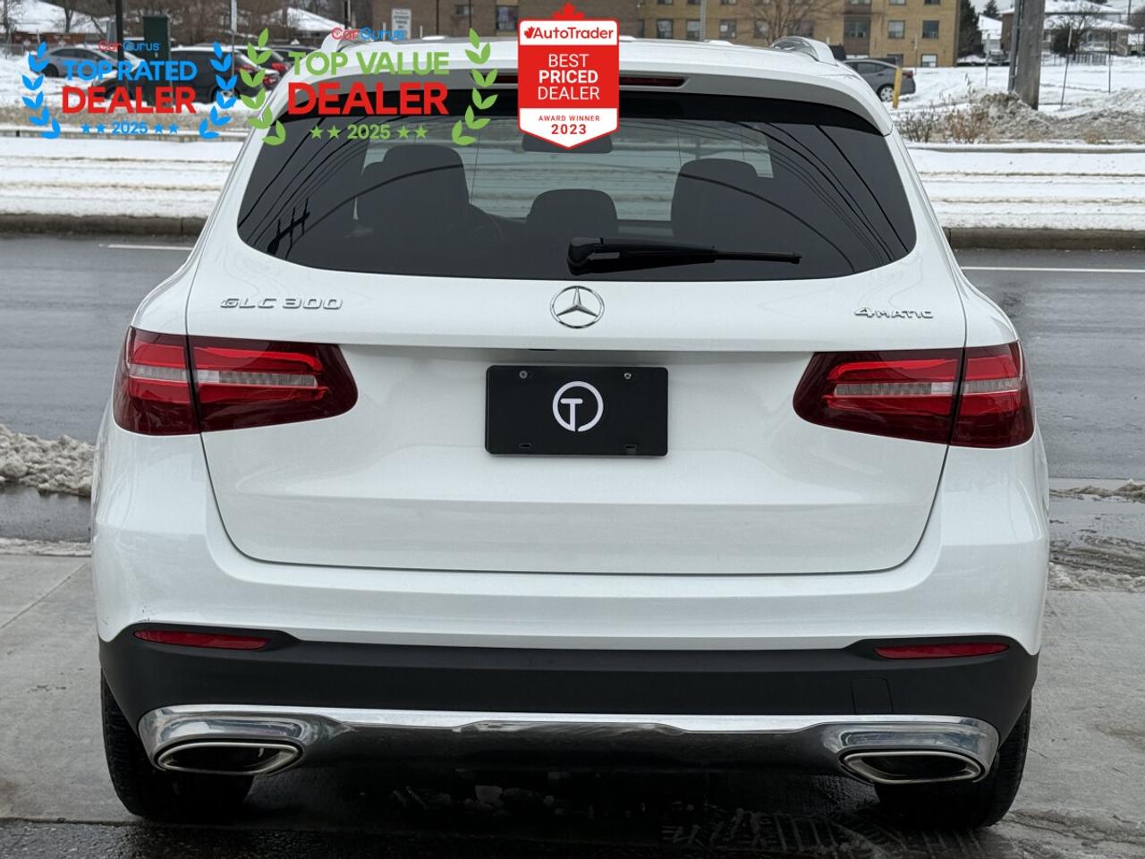 2017 Mercedes-Benz GLC-Class 300 | PREMIUM PKG | PANO | NAVI | LOADED Photo