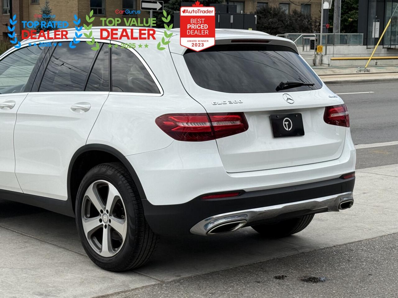 2017 Mercedes-Benz GLC-Class PREMIUM PKG | PANO | NAVI | LOADED Photo