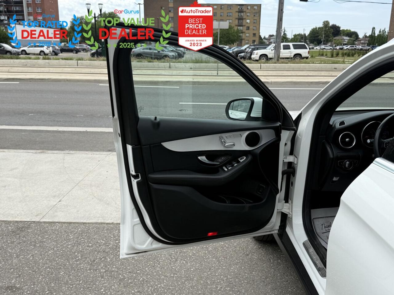 2017 Mercedes-Benz GLC-Class PREMIUM PKG | PANO | NAVI | LOADED Photo