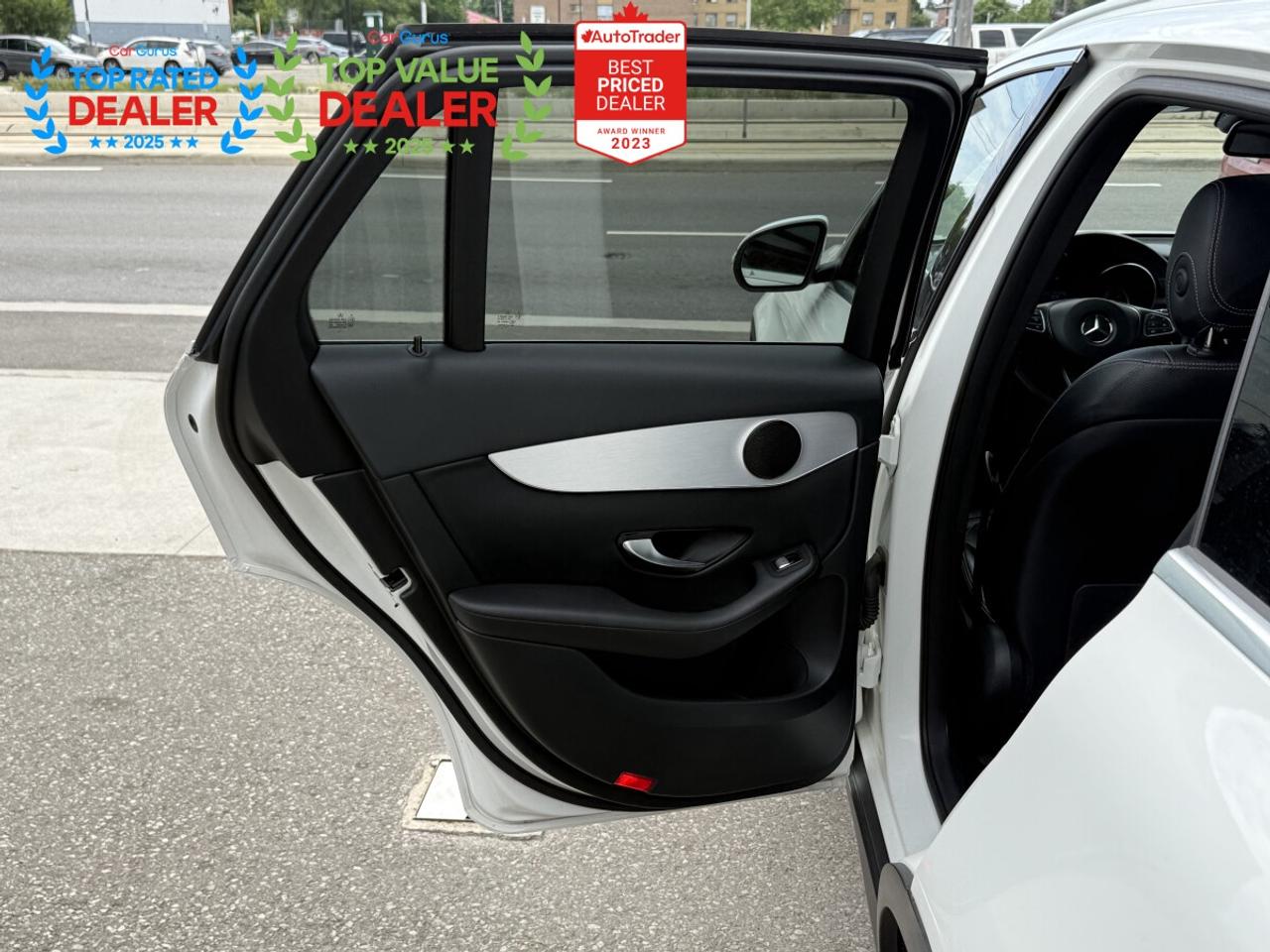 2017 Mercedes-Benz GLC-Class PREMIUM PKG | PANO | NAVI | LOADED Photo