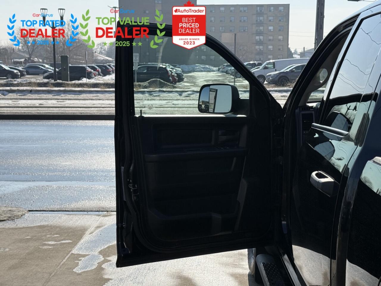 2021 RAM 1500 Classic TRADESMAN | FINANCE | BACK UP CAMERA Photo