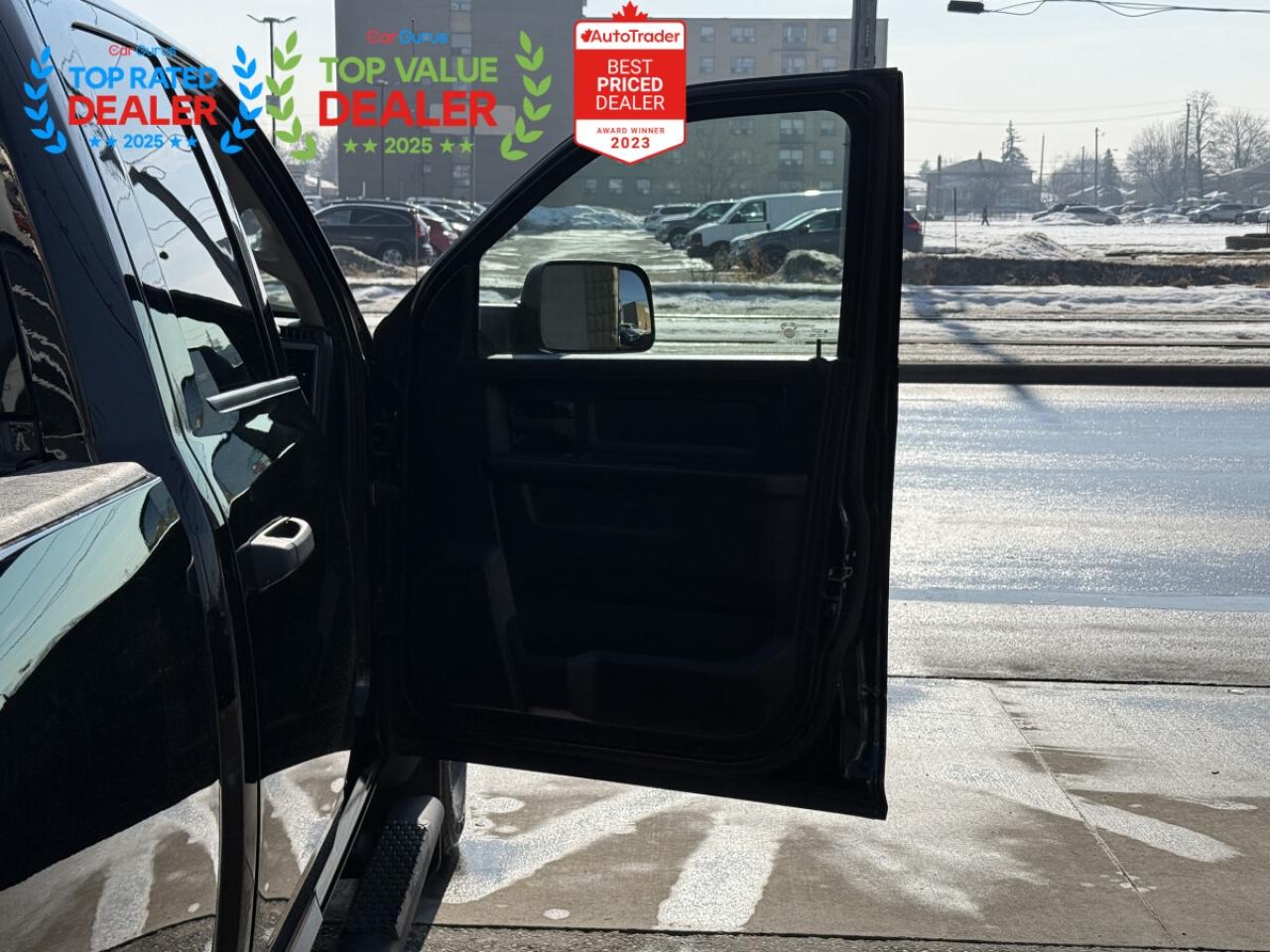 2021 RAM 1500 Classic TRADESMAN | FINANCE | BACK UP CAMERA Photo