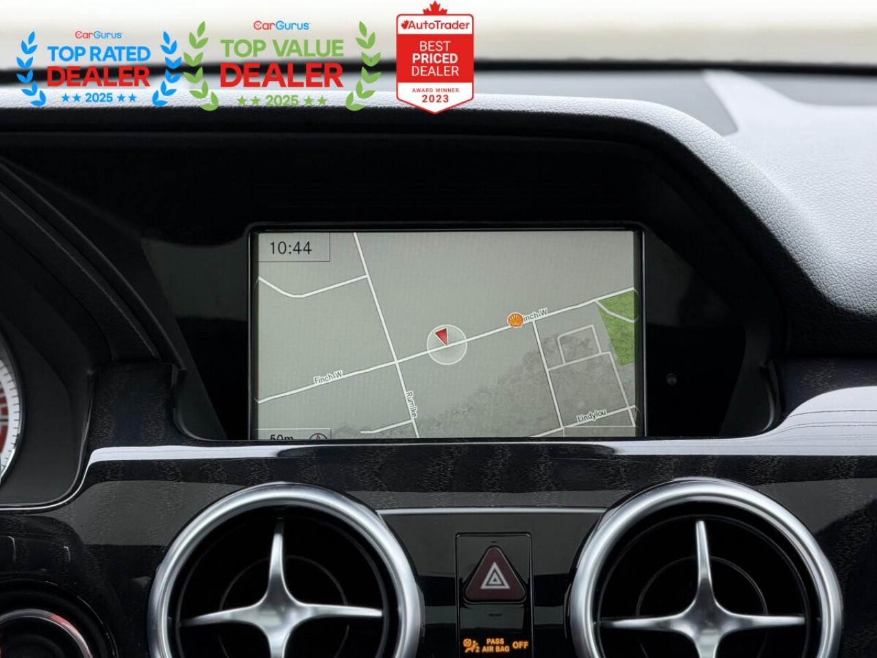 2015 Mercedes-Benz GLK-Class 250 //AMG PKG | PANO | NAVI | BACK UP CAMERA Photo