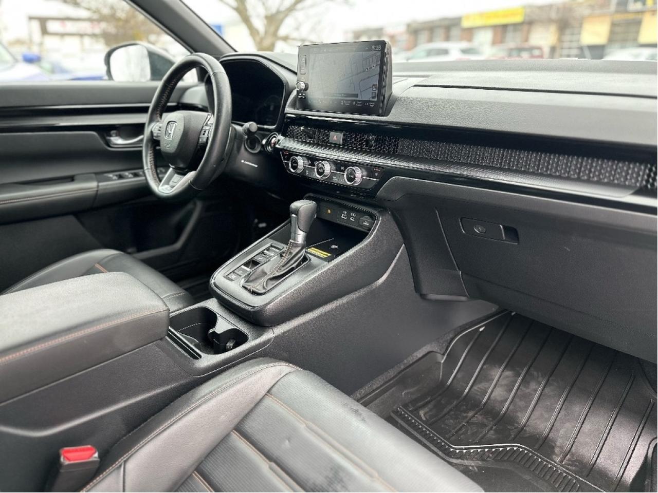 2025 Honda CR-V Hybrid Touring Photo