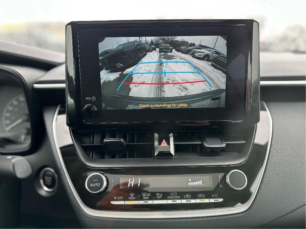 2025 Toyota Corolla LE Plus Sunroof Photo