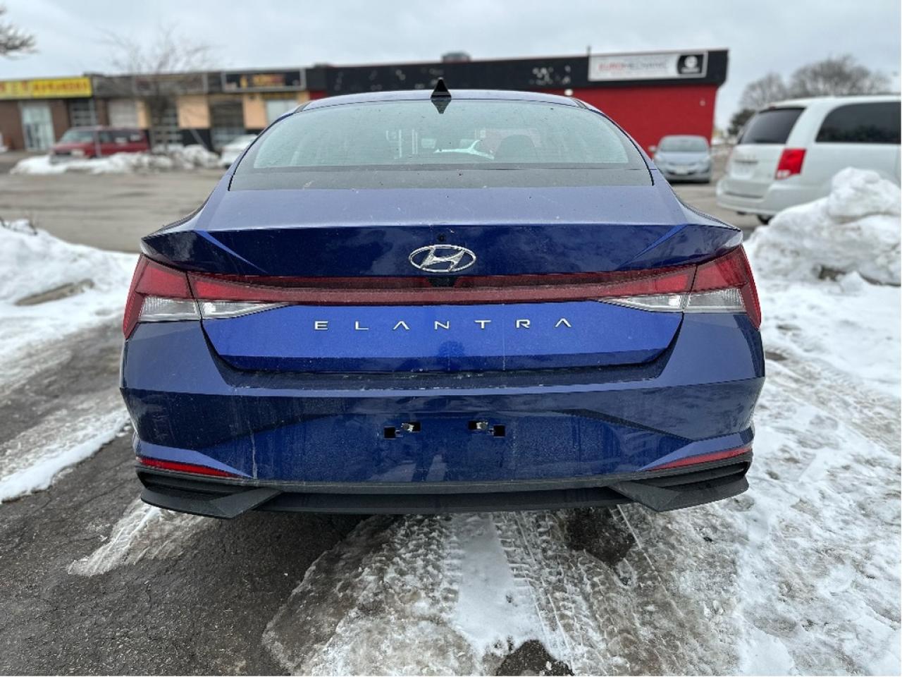 2023 Hyundai Elantra SEL Photo