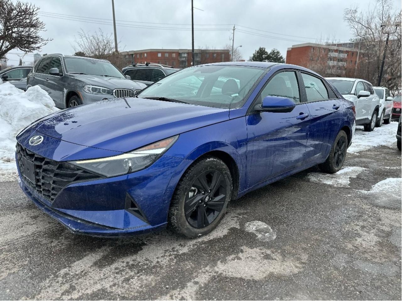 2023 Hyundai Elantra SEL Photo