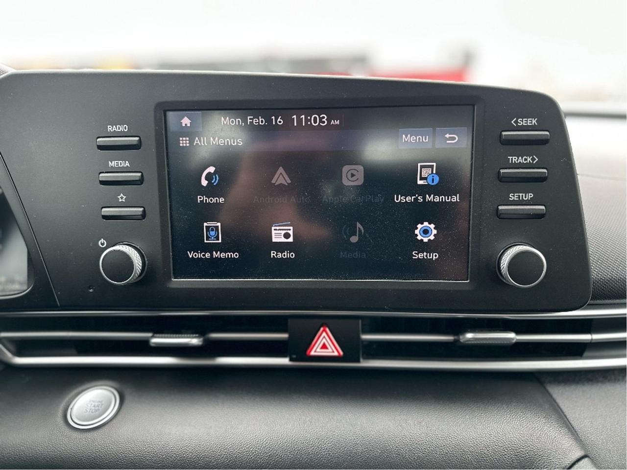 2023 Hyundai Elantra SEL Photo