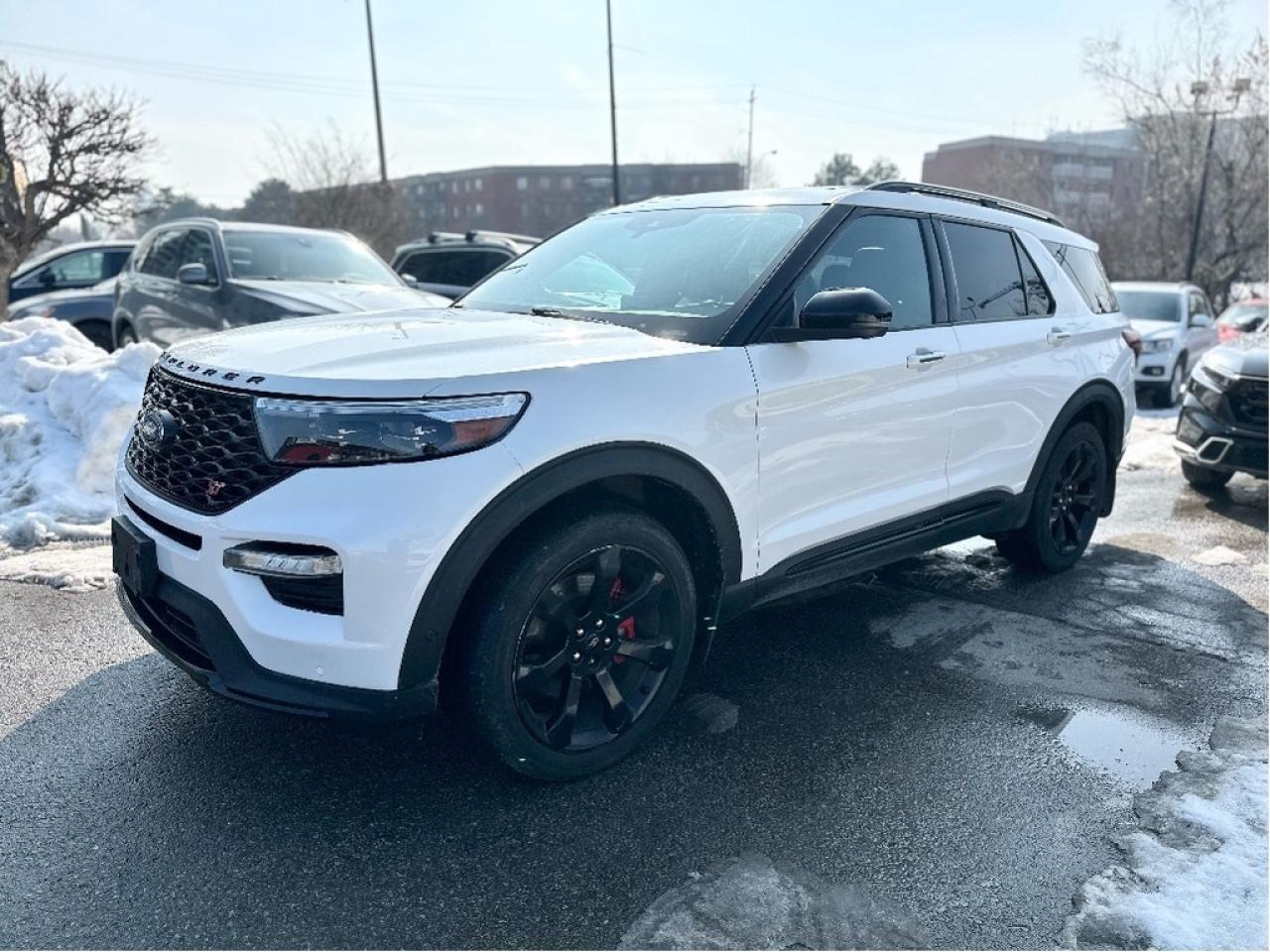 2020 Ford Explorer ST Photo