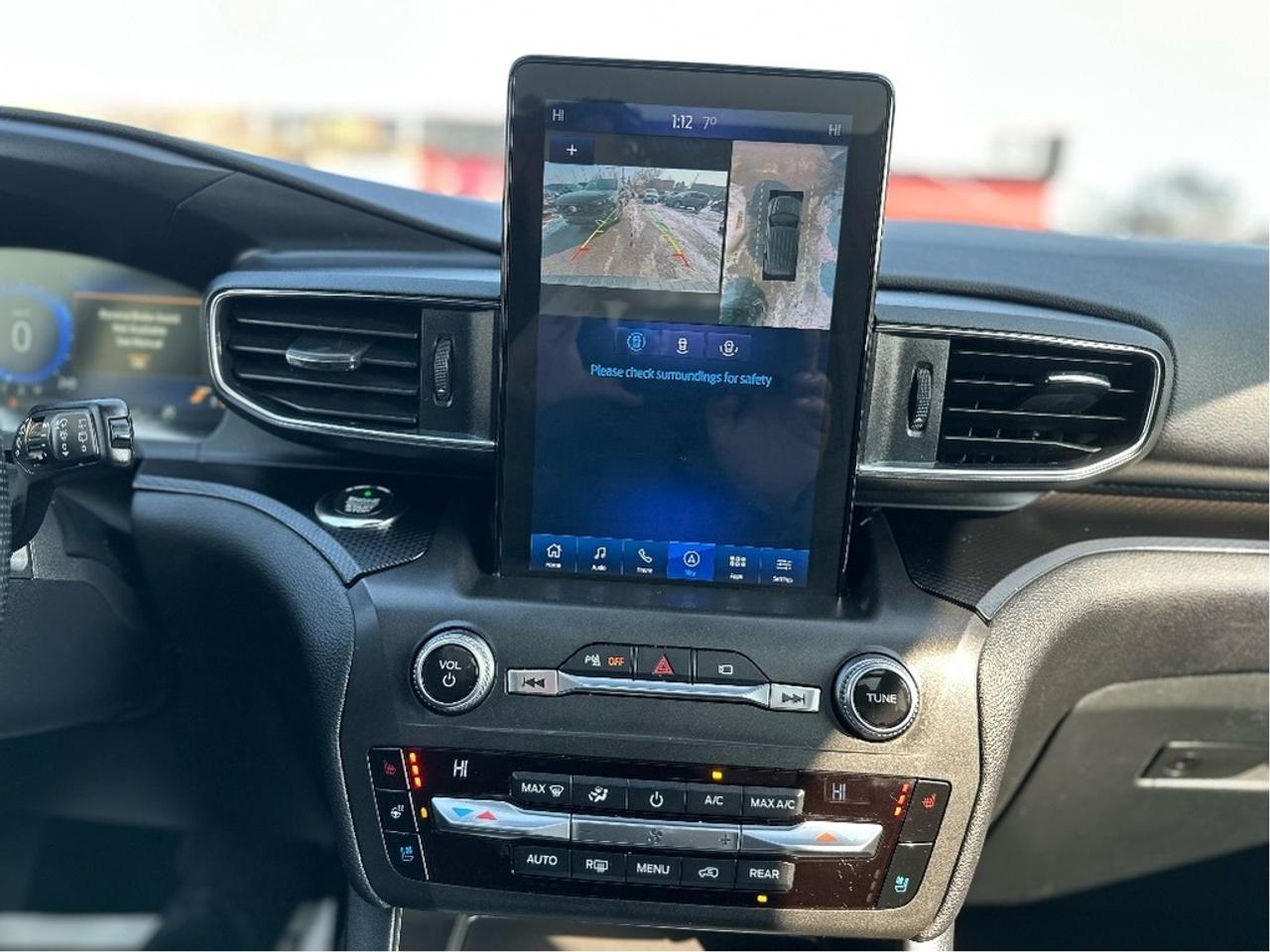 2020 Ford Explorer ST Photo