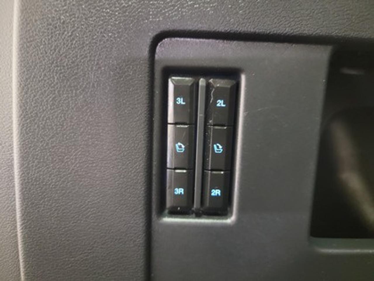 13660121