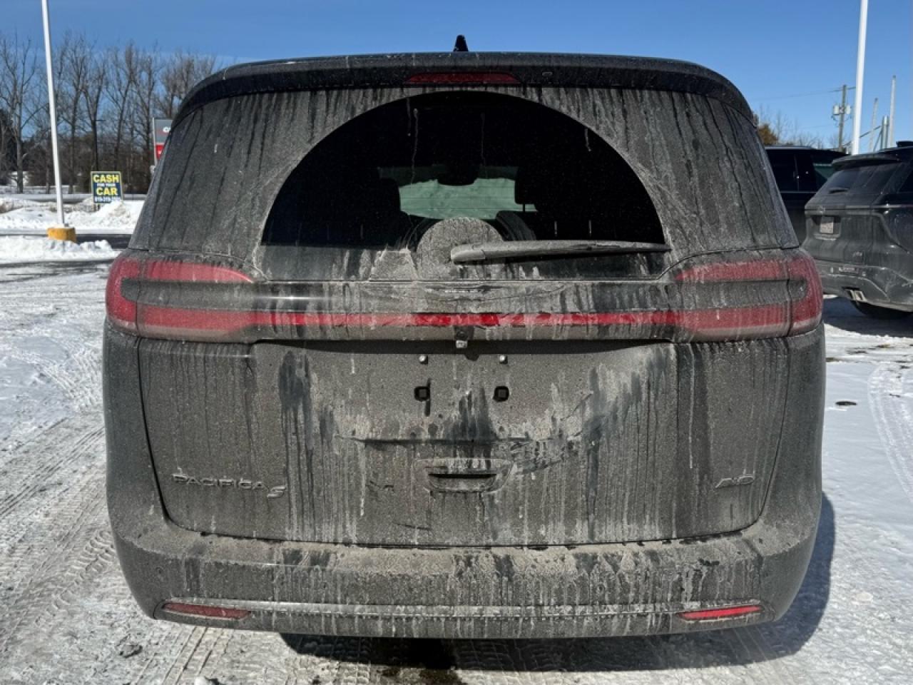 2026 Chrysler Pacifica Select AWD Photo