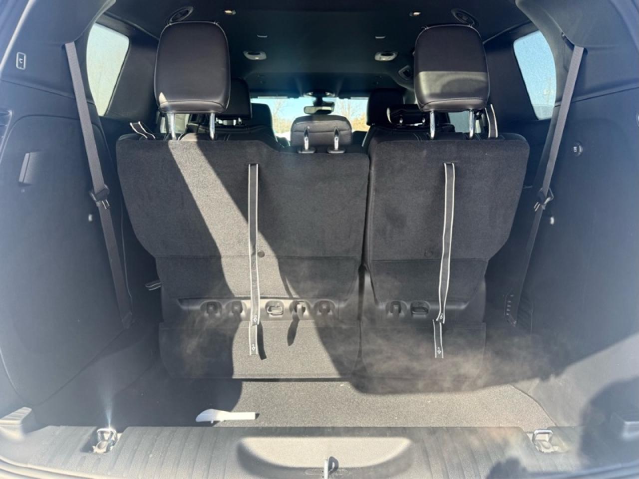 2026 Chrysler Pacifica Select AWD Photo