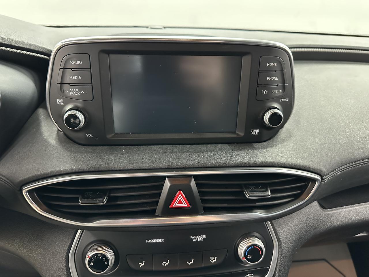 2019 Hyundai Santa Fe ESSENTIAL | AWD | CLEAN CARFAX | SMART CRUISE Photo16