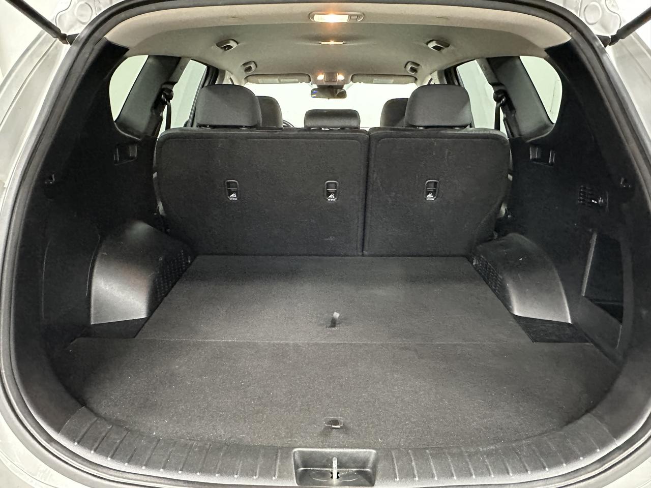 2019 Hyundai Santa Fe ESSENTIAL | AWD | CLEAN CARFAX | SMART CRUISE Photo27