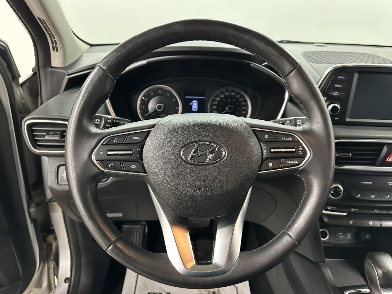 2019 Hyundai Santa Fe ESSENTIAL | AWD | CLEAN CARFAX | SMART CRUISE Photo34