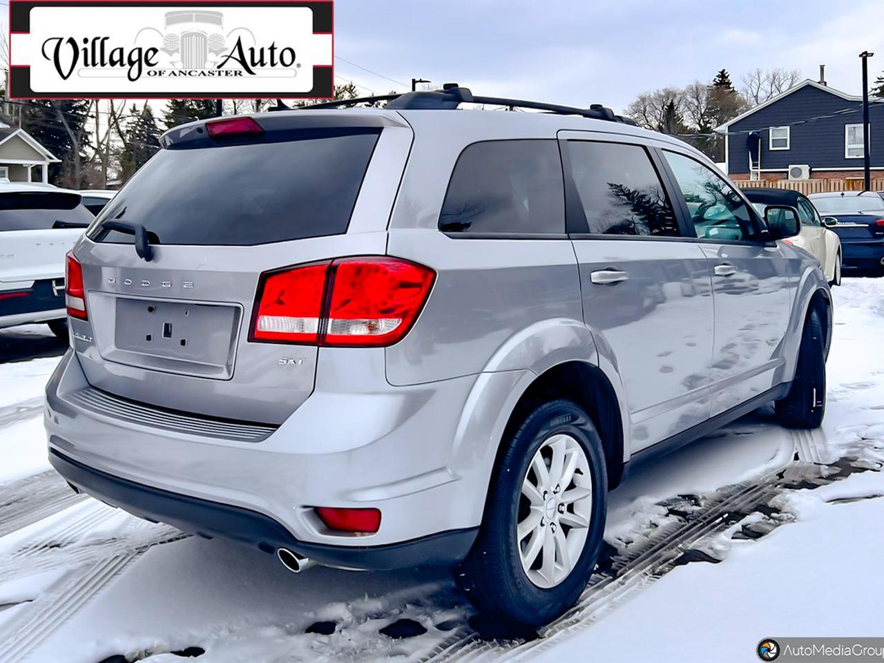 2015 Dodge Journey FWD 4DR SXT Photo2