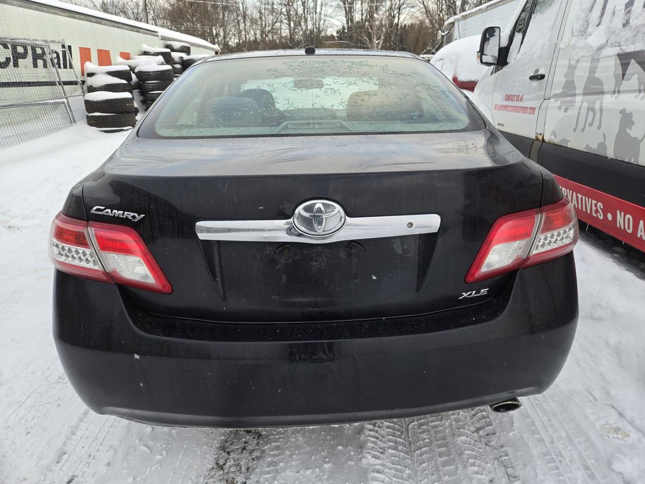 2011 Toyota Camry XLE Photo4