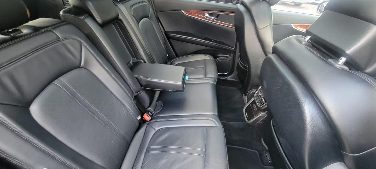 2017 Lincoln MKX Reserve Photo