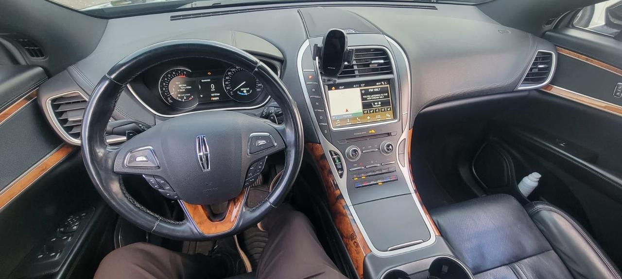 2017 Lincoln MKX Reserve Photo