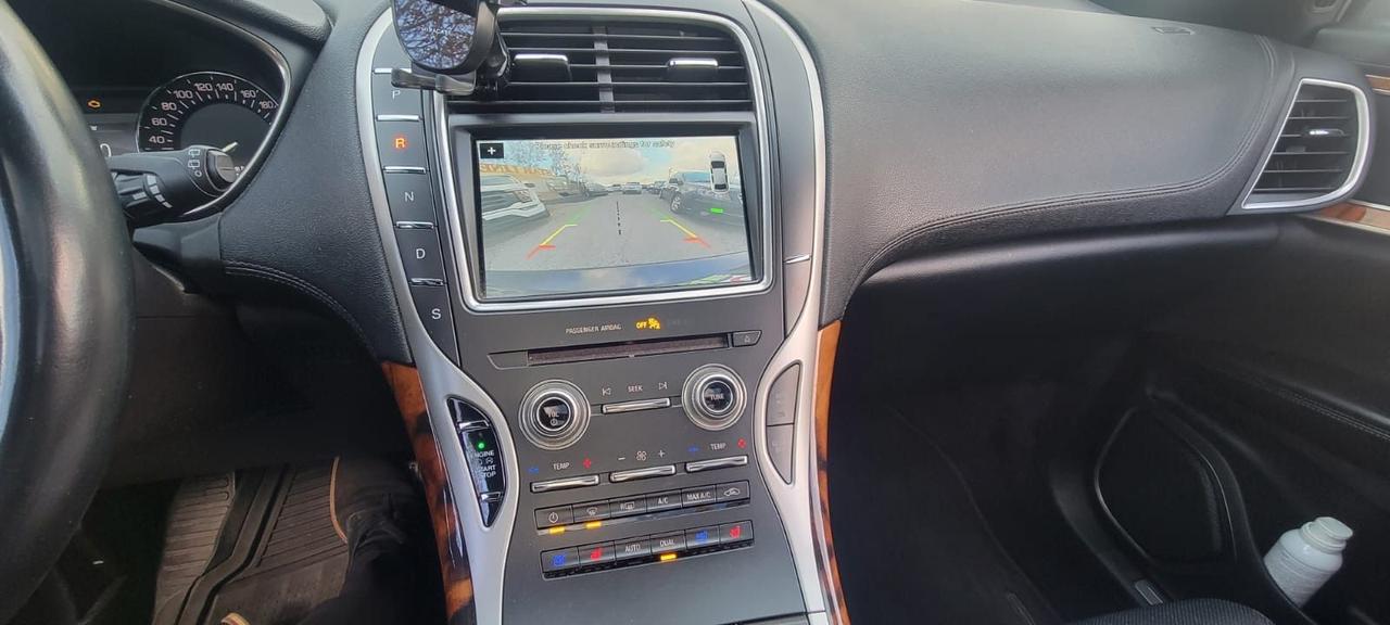 2017 Lincoln MKX Reserve Photo