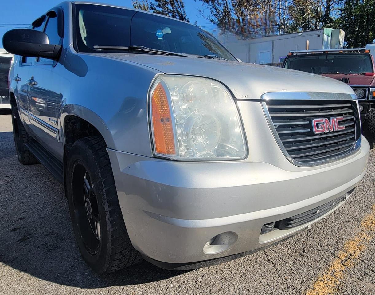 Used 2011 GMC Yukon SLE for sale in Pickering, ON