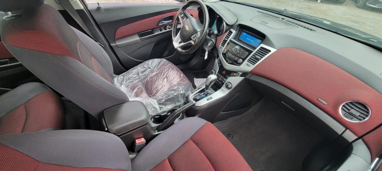 2014 Chevrolet Cruze 1LT Photo