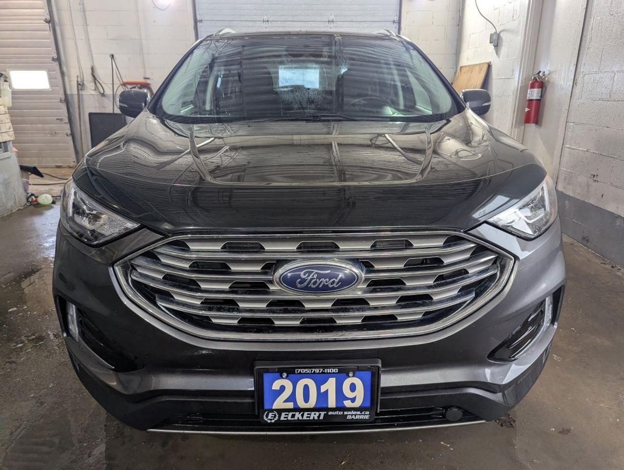 2019 Ford Edge SEL WITH POWER LIFTGATE!! Photo2